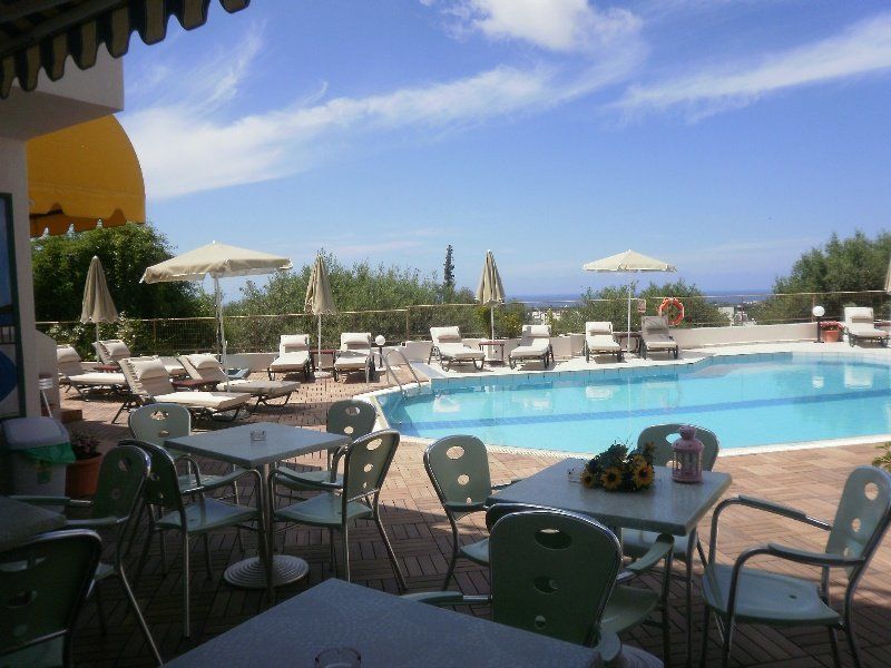 Bella Vista Hotel "By Checkin" Hersonissos  Exteriér fotografie